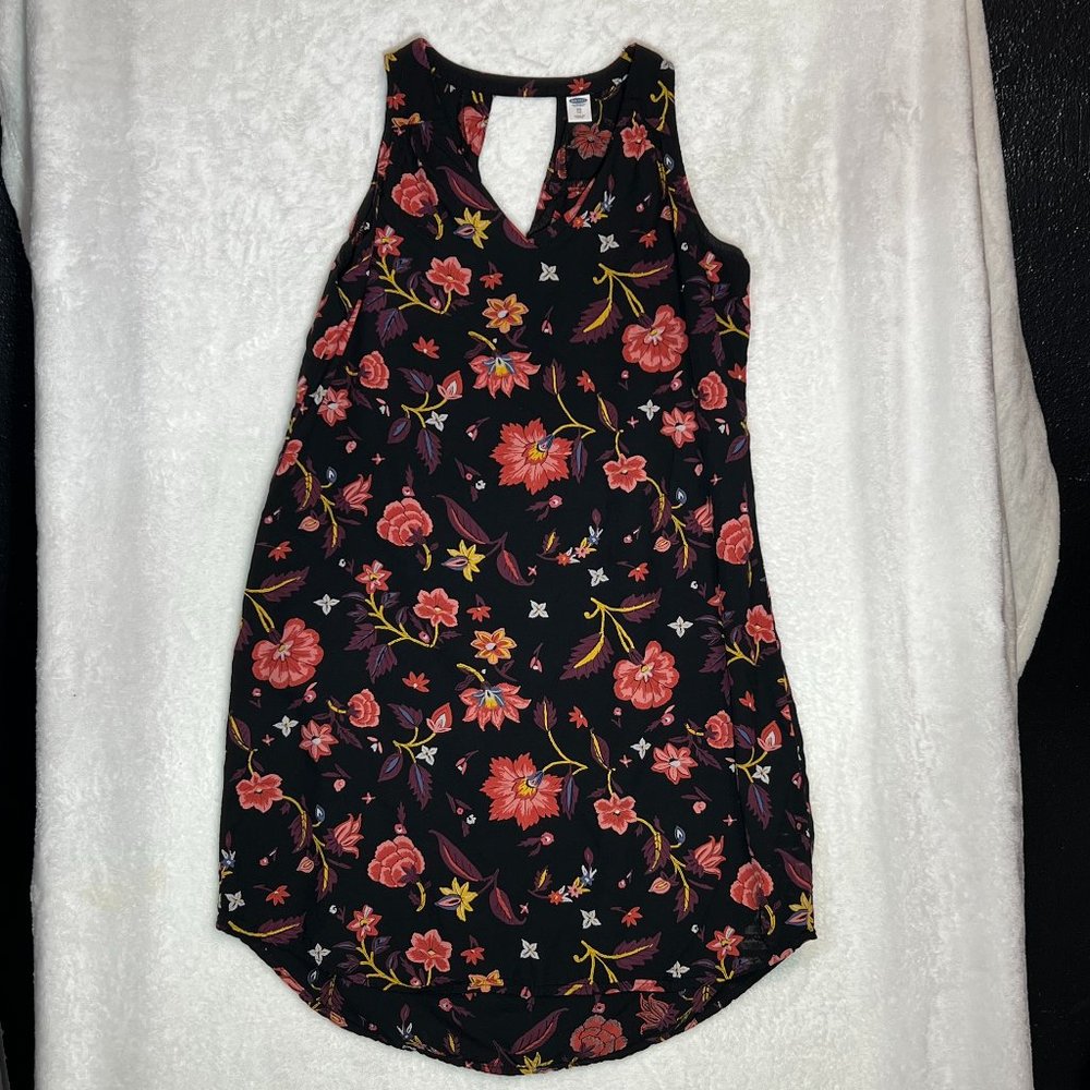Old Navy lightweight Floral Dress size XS.